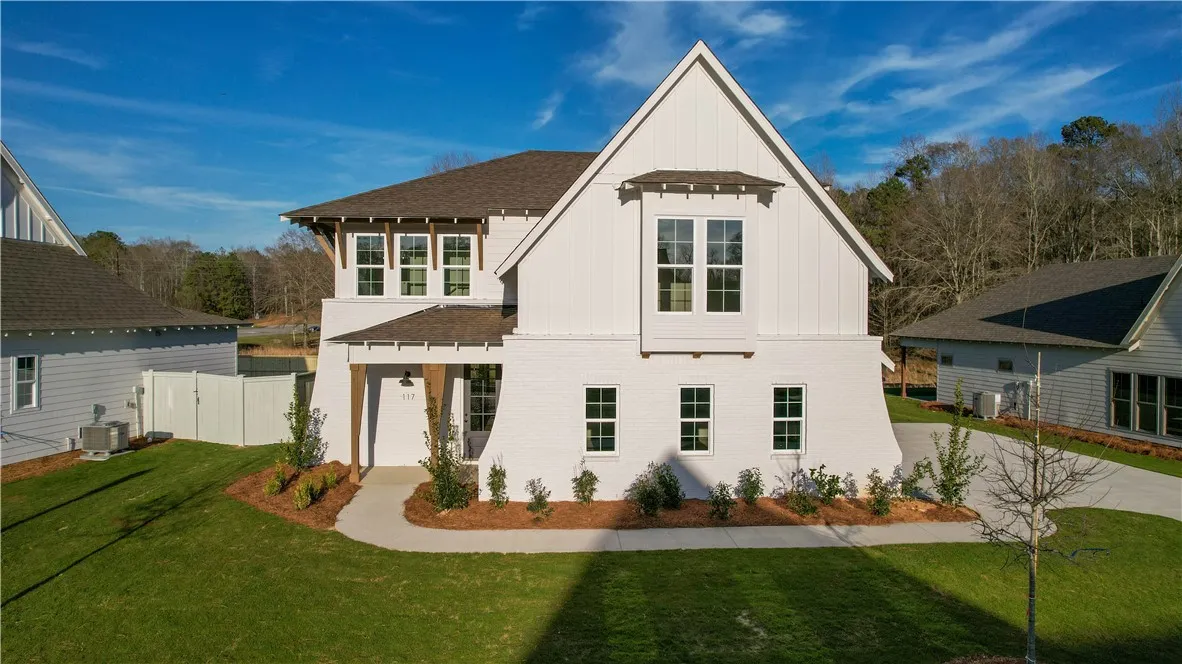 New Buildable Harlow Plan available on Auburn Farms Lot 9 - Example of a Harlow Floorplan - Estimated build timeline of 6months