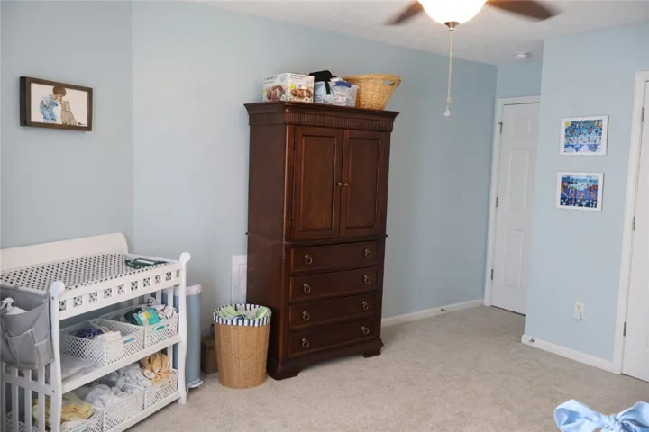 2nd bedroom