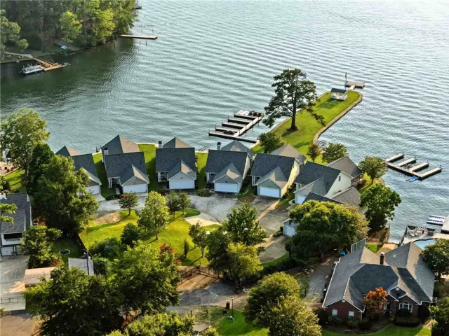 54 Shoreline Court C, Dadeville, Alabama 36853