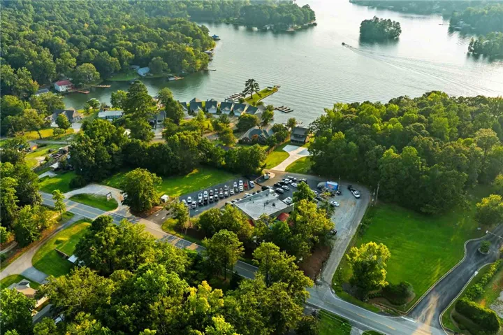 54 Shoreline Court C, Dadeville, Alabama 36853