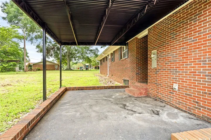 3312 Ben Brown Road, Valley, Alabama 36854