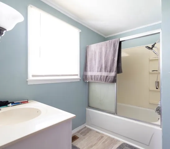 2501 Pineknoll Street, Opelika, Alabama 36804