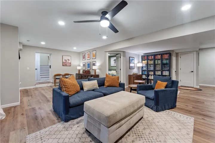 2nd Living Area/Pool Level