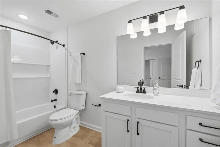 626 Shug Jordan Parkway 9-104, Auburn, Alabama 36830