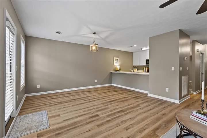 2428 University Drive 403, Auburn, Alabama 36830