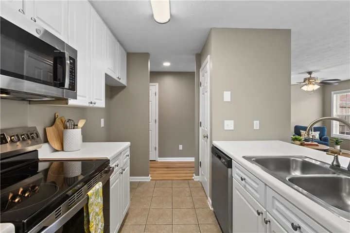 2428 University Drive 403, Auburn, Alabama 36830