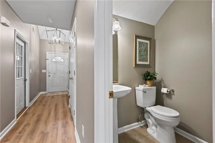 2428 University Drive 403, Auburn, Alabama 36830