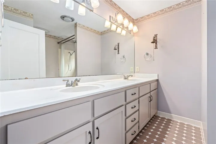 4474 Sandhill Road, Auburn, Alabama 26830