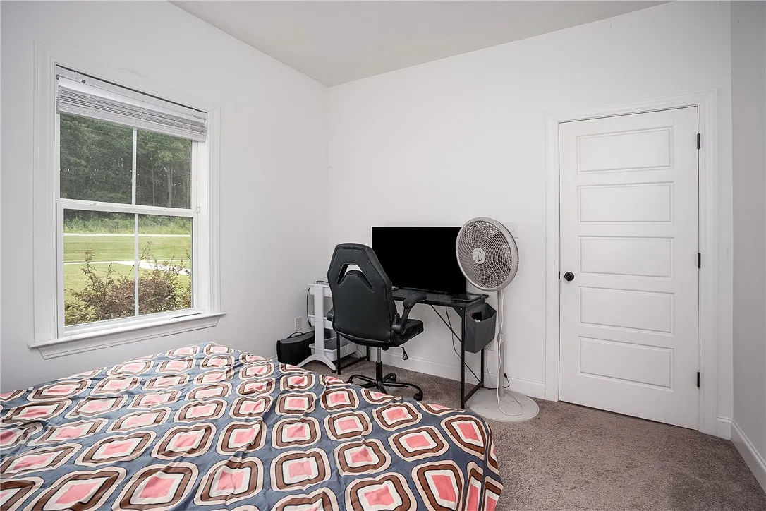 Guest bedroom
