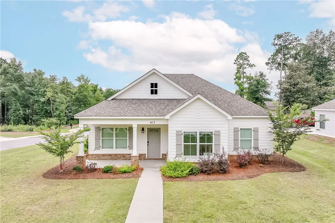 Welcome to 417 Morris Avenue, Opelika, AL!