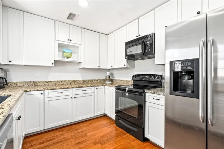 106 Carter Street, Auburn, Alabama 36830