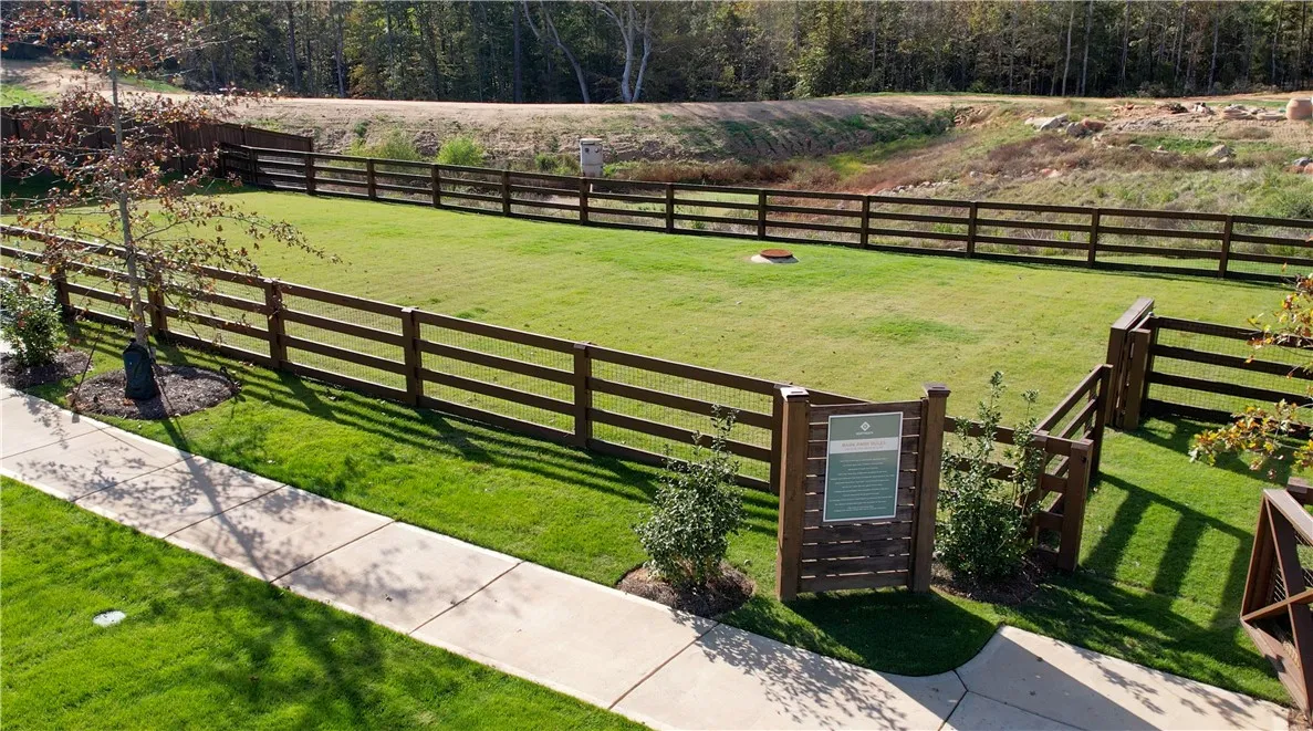 Fire Pit & Bark Park Amenities
