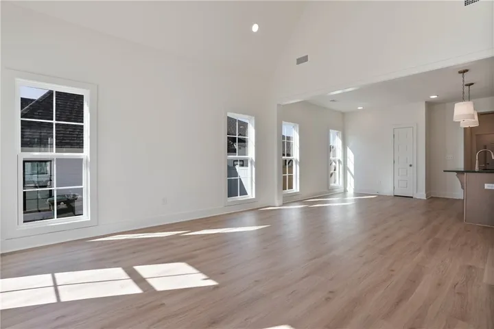 Example of a completed Duette 3 Floor Plan - All plans, pricing and specifications are subject to change without notice.