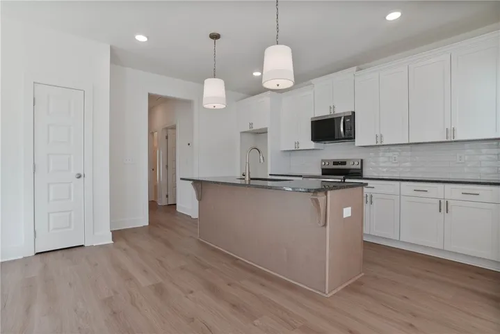Example of a completed Duette 3 Floor Plan - All plans, pricing and specifications are subject to change without notice.