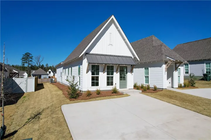 Example of a completed Duette 3 Floor Plan - All plans, pricing and specifications are subject to change without notice.
