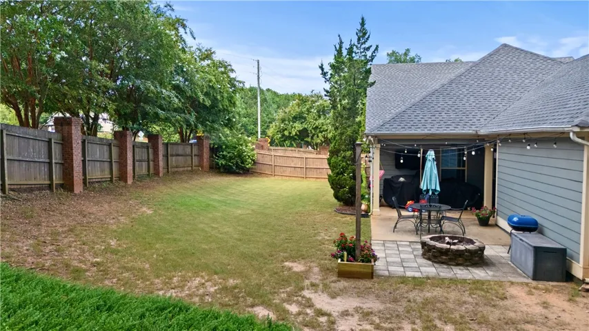 810 Cotswold Way, Auburn, Alabama 36832