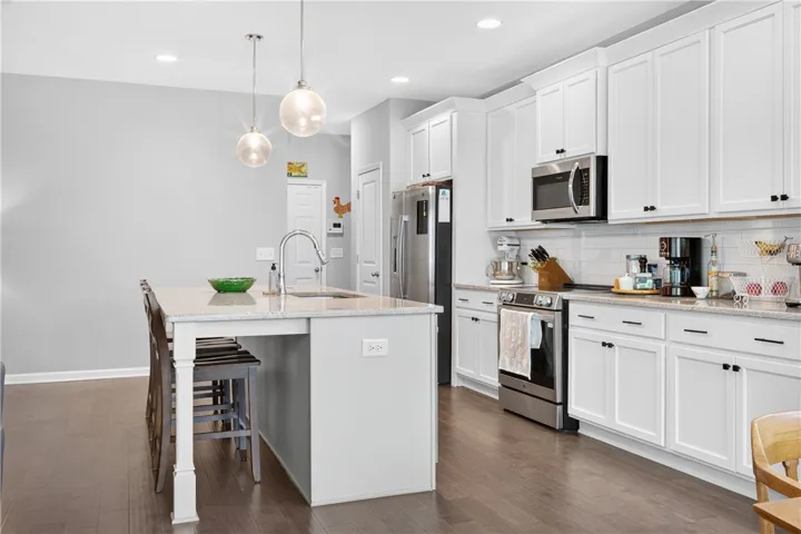 4007 Avalon Court, Auburn, Alabama 36832