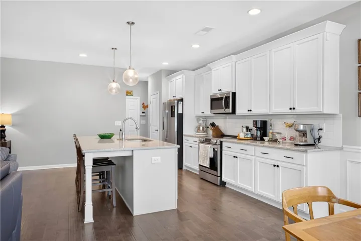 4007 Avalon Court, Auburn, Alabama 36832