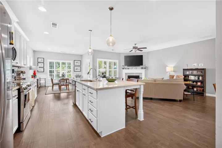 4007 Avalon Court, Auburn, Alabama 36832