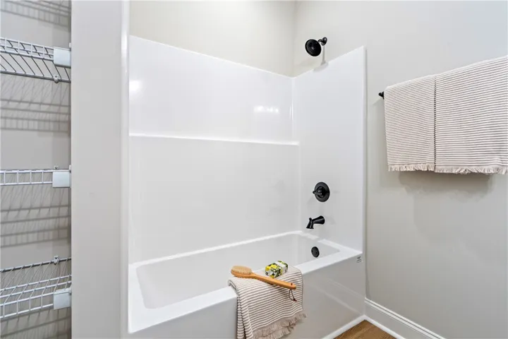550 E Glenn Avenue, Auburn, Alabama 36830