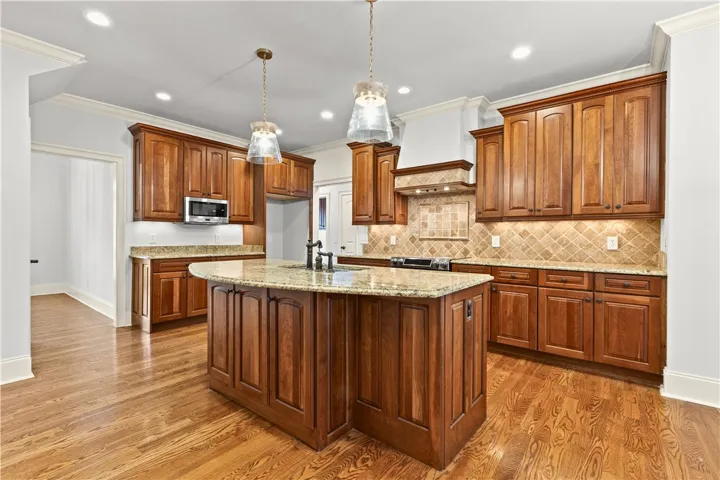 1772 Raymer Place, Auburn, Alabama 36830