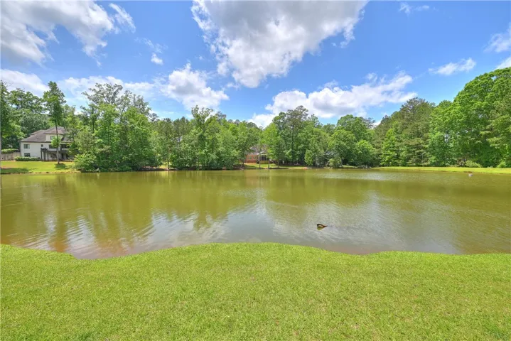 1765 Creekwood Trail, Auburn, Alabama 36830