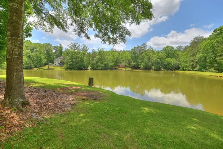 1765 Creekwood Trail, Auburn, Alabama 36830