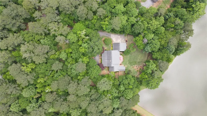 1765 Creekwood Trail, Auburn, Alabama 36830