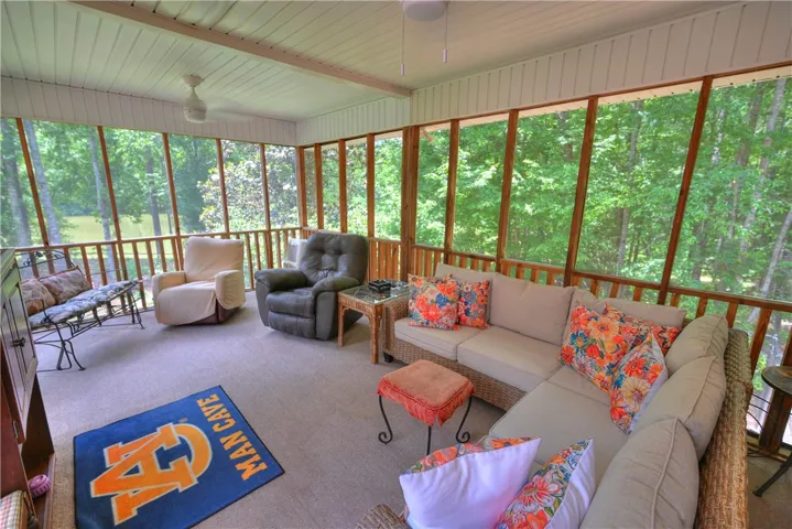 Private screened porch off the primary bedroom!