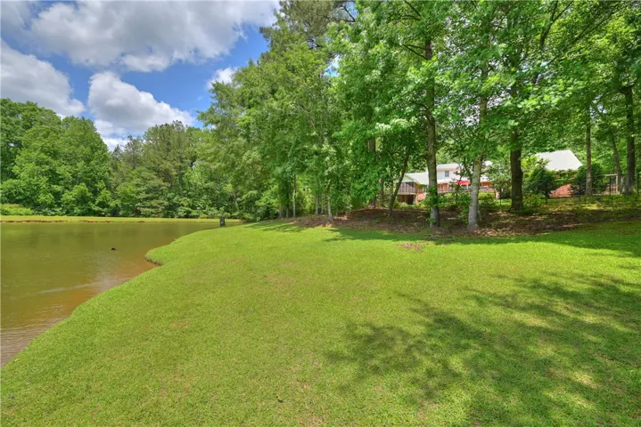 1765 Creekwood Trail, Auburn, Alabama 36830