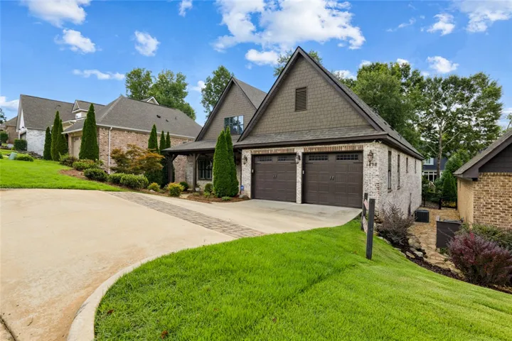 1699 Yarbrough Farms Boulevard, Auburn, Alabama 36830