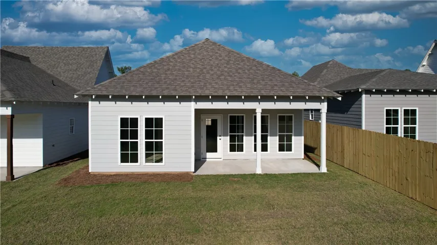 Example of a completed Toby C floorplan. All plans, pricing, and specifications are subject to change.