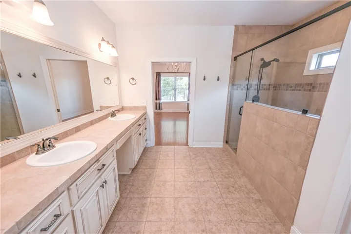 2562 Mimms Lane, Auburn, Alabama 36832