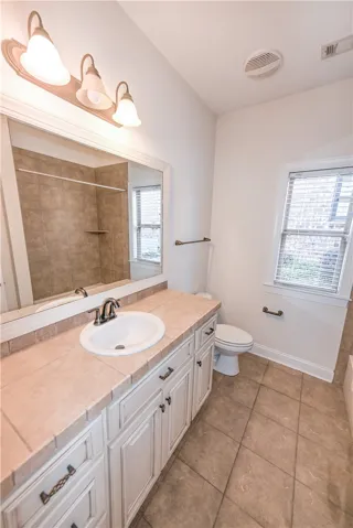 2562 Mimms Lane, Auburn, Alabama 36832
