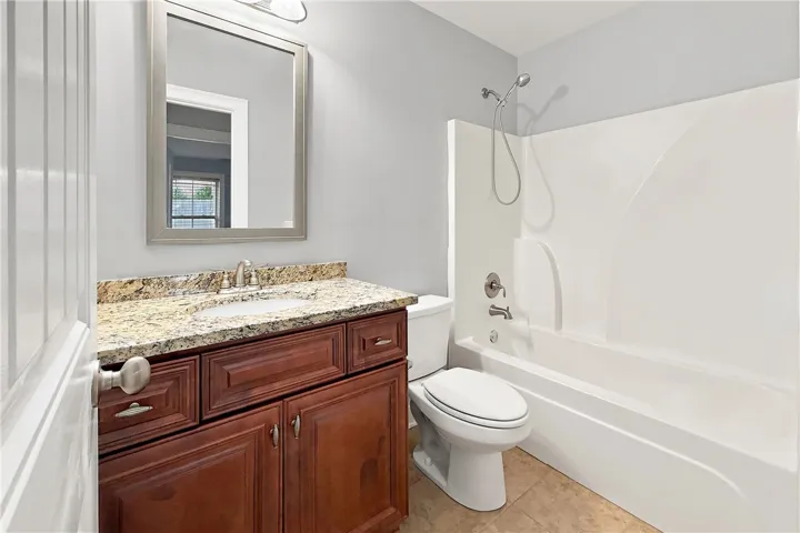 2418 Deer Run Court, Auburn, Alabama 36832