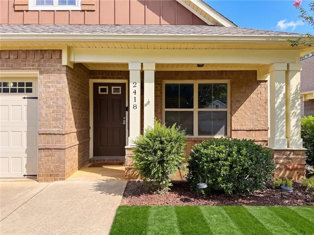 2418 Deer Run Court, Auburn, Alabama 36832