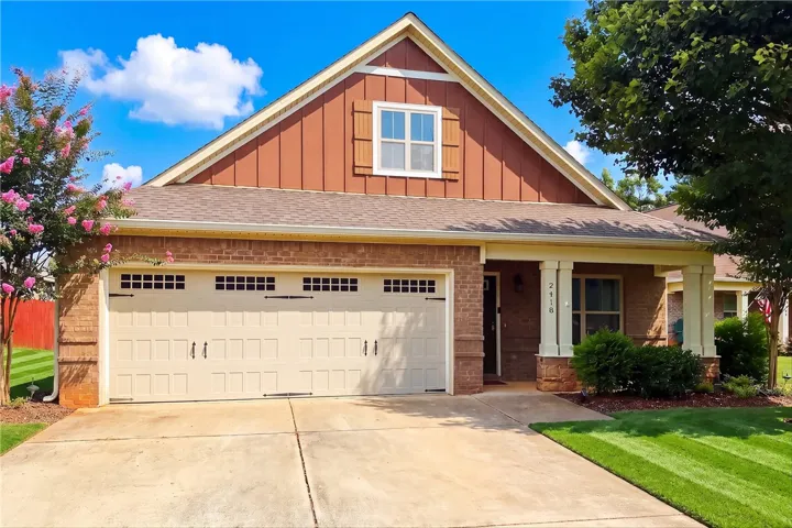 2418 Deer Run Court, Auburn, Alabama 36832