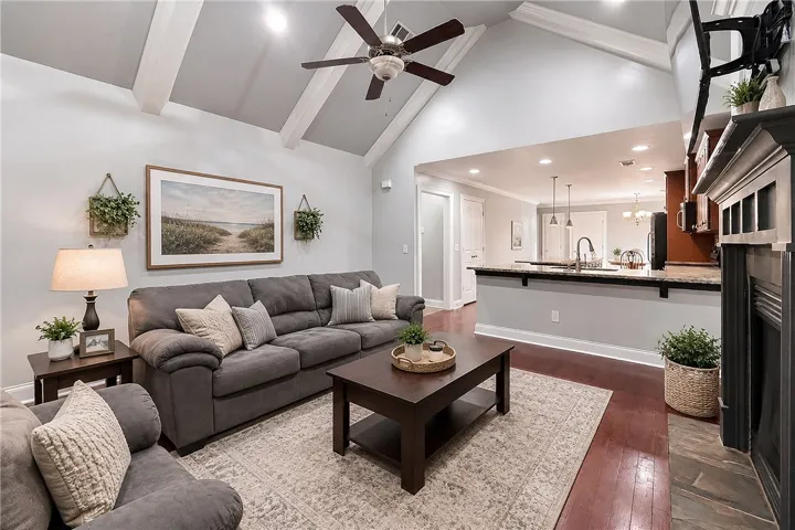 2418 Deer Run Court, Auburn, Alabama 36832