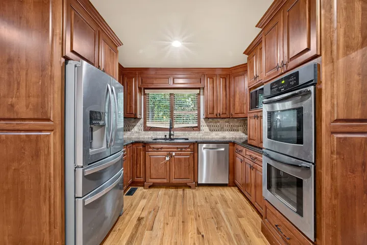 325 Corktree Circle, Auburn, Alabama 36832