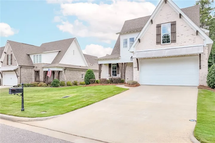 1604 Whiskey Run Lane, Auburn, Alabama 36830