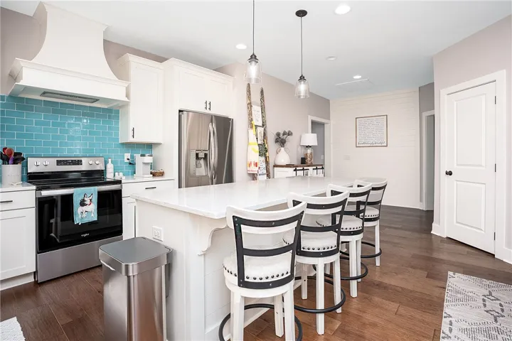 1604 Whiskey Run Lane, Auburn, Alabama 36830