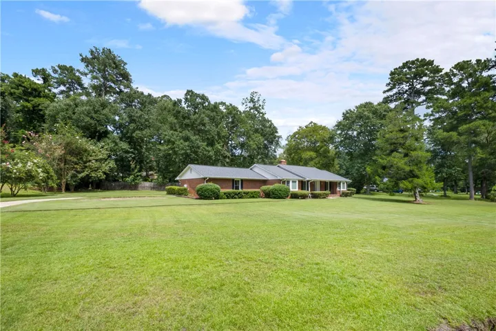 918 Downing Place, Smiths Station, Alabama 36877