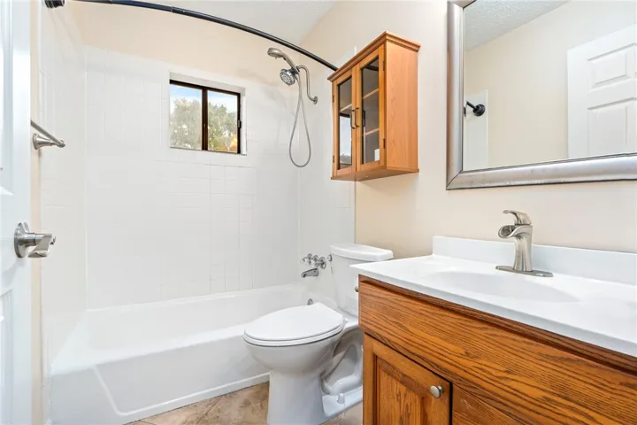 580 E University Drive, Auburn, Alabama 36830