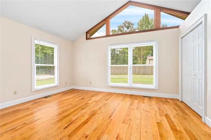 580 E University Drive, Auburn, Alabama 36830