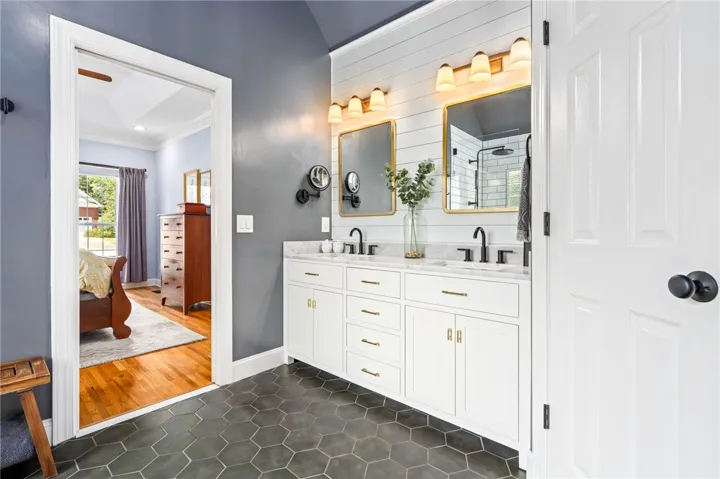 264 Belmonte Drive, Auburn, Alabama 36830