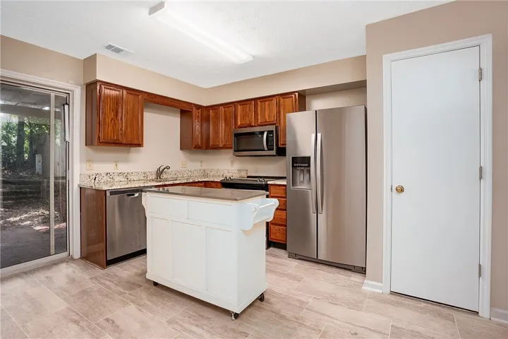 1124 Chinook Street, Auburn, Alabama 36830