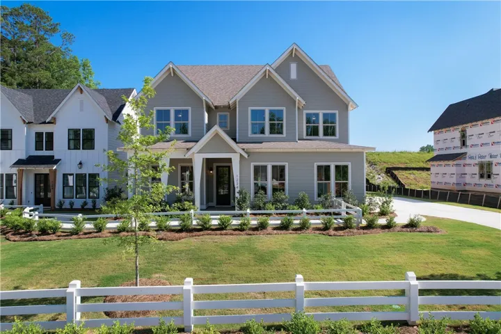 Last Pre-Sale opportunity on Sarah Lane - Estimated Build Timeline of 6motnhs. 
Example of a completed Hayes Plan - All plans, pricing, specifications, & incentives are subject to change.