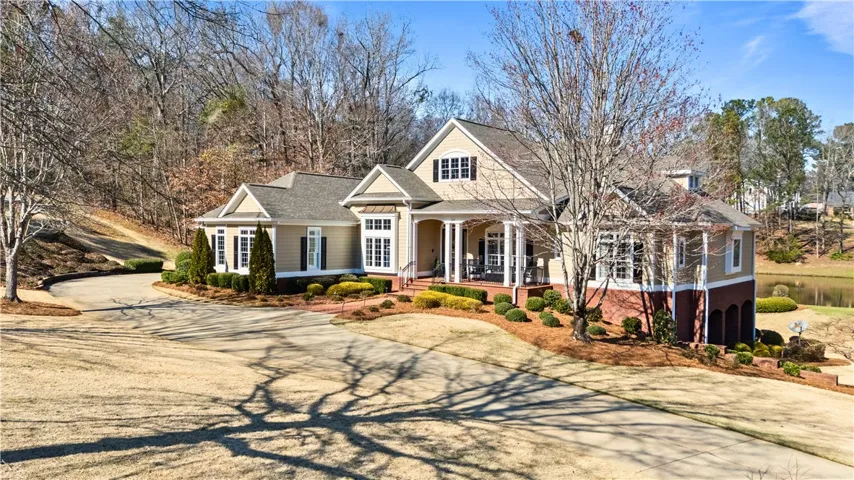 1211 Ingleside Drive, Auburn, Alabama 36830