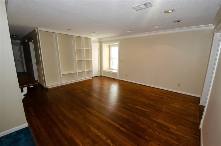 1001 N Cumberland Drive N, Auburn, Alabama 38630