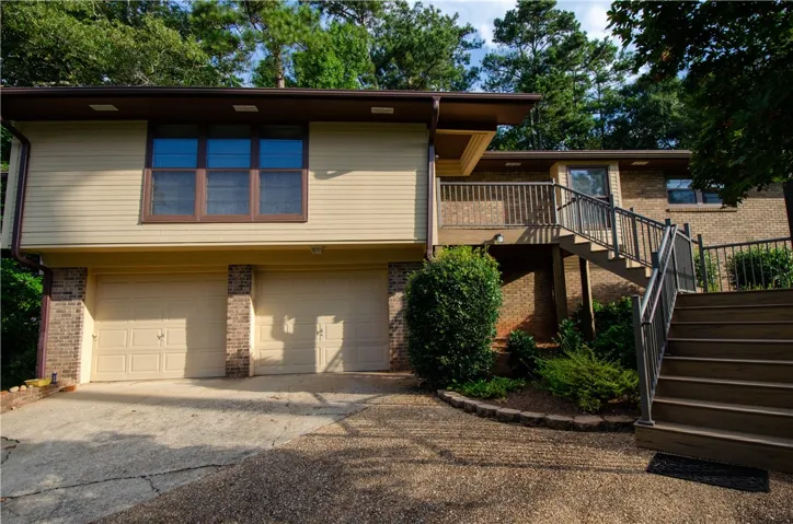 1001 N Cumberland Drive N, Auburn, Alabama 38630